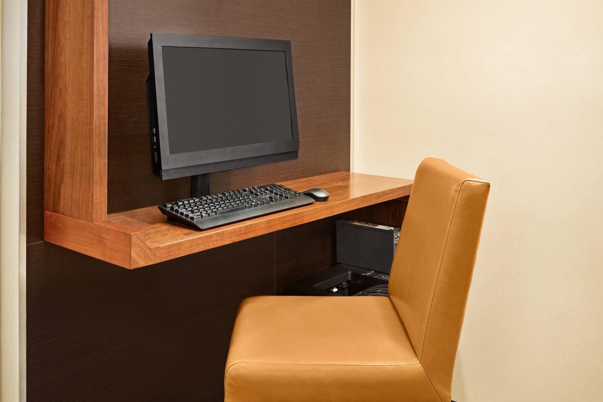 Towneplace Suites By Marriott Chattanooga Near Hamilton Place Экстерьер фото